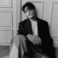 Joong (anh 3 Gem)