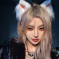 Hoàng Ái Phương --chị ba