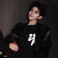 Tần Hạo Gia Bảo