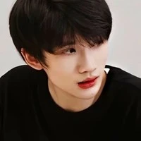 Dư Vũ Hàm.