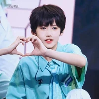 Trương Dịch Nhiên.