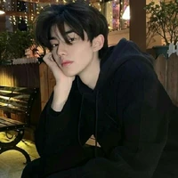 Diệp Hàn Phong (bố nu9,8)