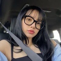 Lalisa Monabal(cô)