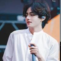taehyung _hắn_