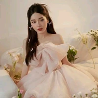 Trịnh Hằng(Luna)