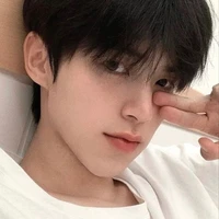 Đặng Vũ(lớp phó)