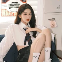 Tiêu Khả Ái (nu9)