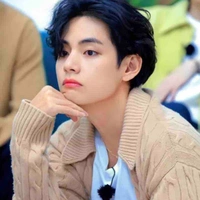 Kim Taehyung(Cậu-V)