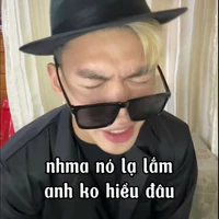 Hứa Zăn cười