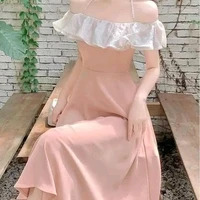 Khắc Thời Y-Nhị Tiểu Thư