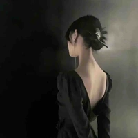 Bích Liên- mẹ cô 