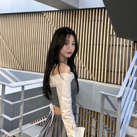 Jung Ahyeon(chị 4)