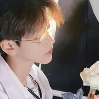 Hoàng Long Nhật_bff na9