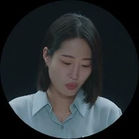 Cô giáo dạy thanh nhạc