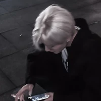 Hà Khánh Minh(top)