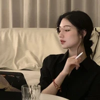 Mẹ (của bọn hắn)