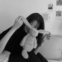 Hwang Shiena