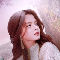 Becky Armstrong (Nàng)