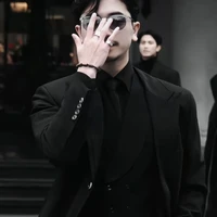 Park Te-hung /ba nàng/