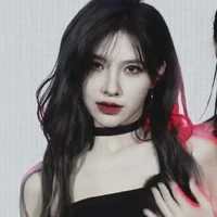 Đường Lỵ Giai