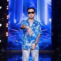 Bùi Thế Anh-Andree Right Hand-87