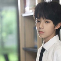 Vương Lỗ Kiệt(Cánh Tay phải của Cậu) 