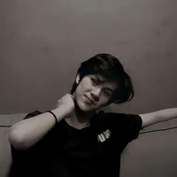 Pawaret Sermrittirong ( Pang)