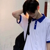 Lý Cự Giải.b