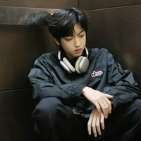 Trương Quế Nguyên_ hắn