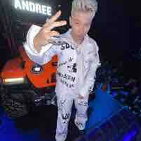 Strange H-Trung Hiếu