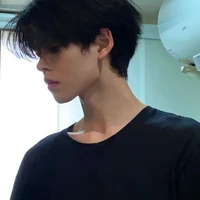 Ngô kiến Hào (bn9)？？？