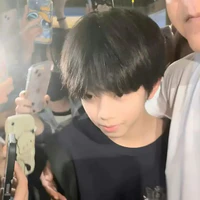 Trương Hàm Thụy