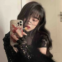 Vương Oanh•Cận vệ của cô.