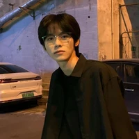 Khuynh Văn Bác_bạn thân nam 9