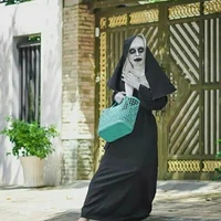 Chị ma dễ thương=))))