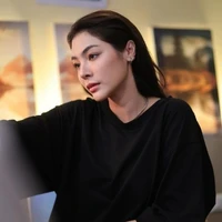 Khun nueng [ chị freen ]