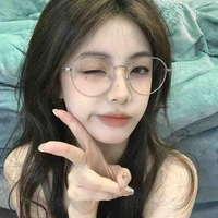 Cúc Cẩn Y