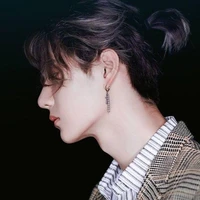 Nhất Bác