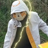 707