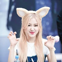 Tác Giả