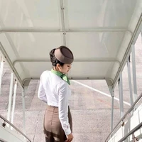 Nữ tiếp viên hàng không