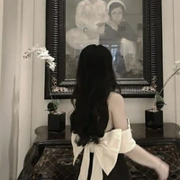 Châu Hà Linh_cô