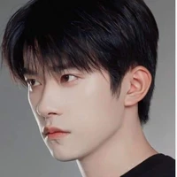 Dịch Dương Thiên Tỉ ( Baba các anh )