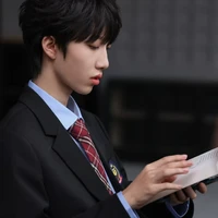 Diêu Dục Thần (bạn cậu)