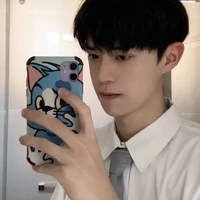 Tả Trương Nguyên( bạn thân nam9)