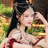 Hạ Băng Băng(cô)