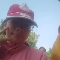 Bình /bạn cùng xóm /
