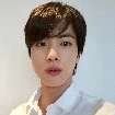Jin ( mẹ của Tae )