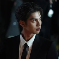 Thyme Akira Paramaanantra