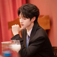 Chu Chí Hâm(hắn)